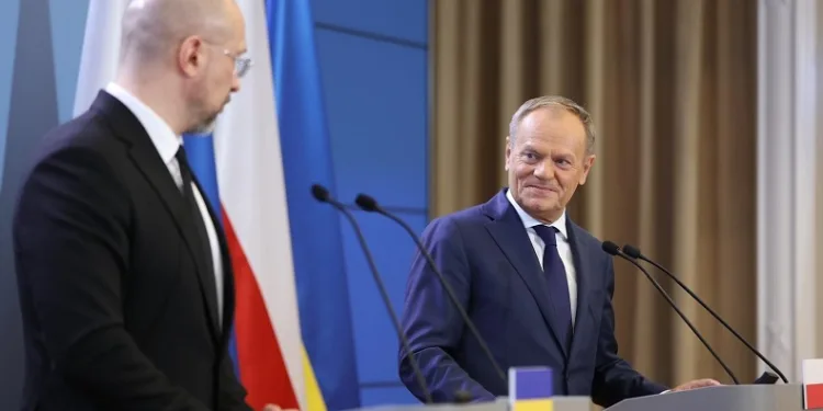 Polonya Başbakanı Tusk ve Ukrayna Başbakanı Şmihal bir araya geldi