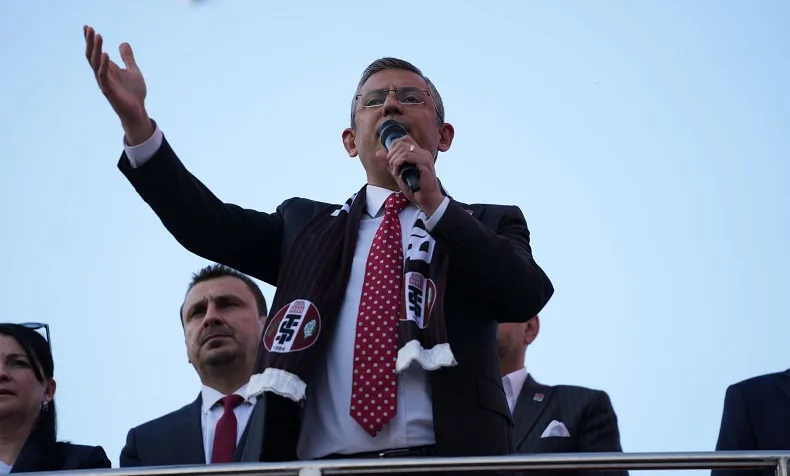 Özel’den Akşener’e cevap: “Canı sağ olsun, ablamdır”