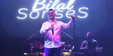Bilal Sonses Osmangazi Meydanı’nda konser verdi
