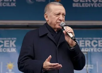 “Milletimiz zübük siyasetçilere itibar etmeyecek”