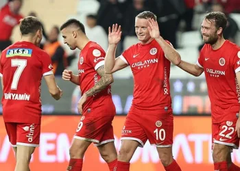Antalyaspor, Gaziantep FK’yı tek golle geçti