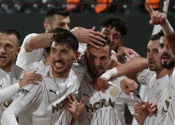 3 puanın sahibi Manisa FK