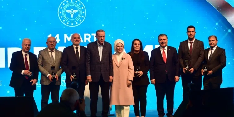 Erdoğan her büyük şehire bir şehir hastanesi hedefliyoruz