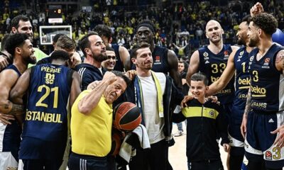 Fenerbahçe Beko Barcelon'yı yıktı