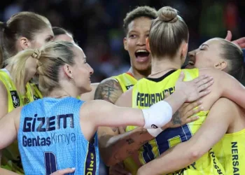 Kupa Voley’de şampiyon Fenerbahçe Opet