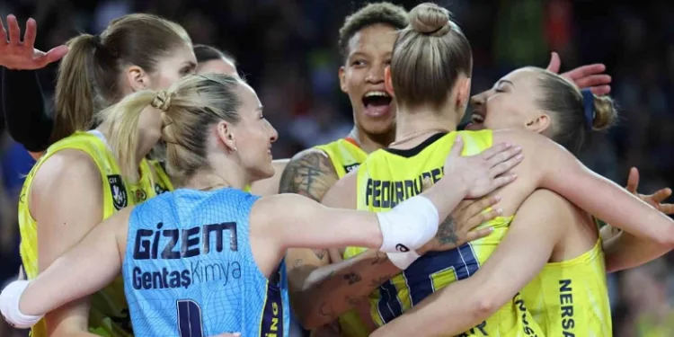 Kupa Voley’de şampiyon Fenerbahçe Opet