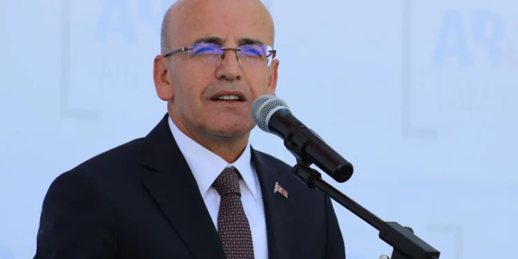 “Kadınların iş gücüne katılımı milli gelir oranını yükseltir”