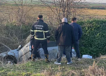 Otomobil şarampole uçtu: 1 yaralı