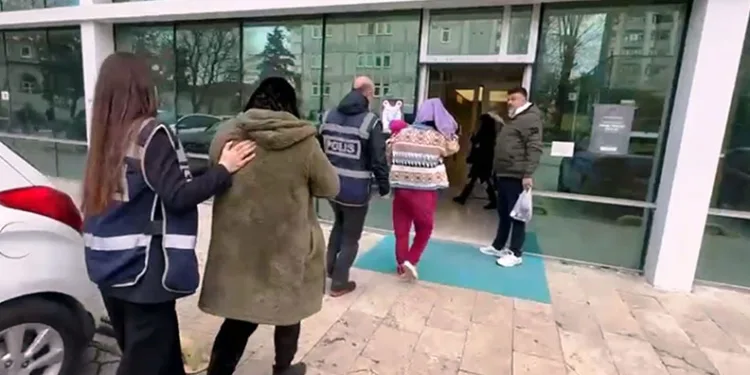 725 bin TL değerinde para ve ziynet eşyası hırsızlığına tutuklama