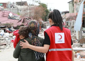 Kızılay’dan yetimlere Ramazan yardımı