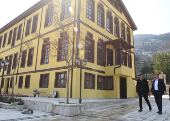 Osman Fevzi Efendi Köşkü açılış için gün sayıyor