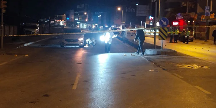 Aracın önünü kesip kurşun yağdırdılar