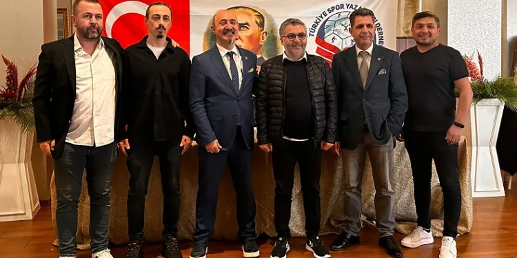 Kadın ve spor konulu sergide ALG Spor’a yoğun ilgi