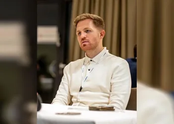 Beşiktaş, sportif direktörlük için Devin Özek ile görüştü
