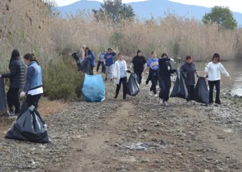 Fethiye Ördek Adası ve Kuş Cenneti’nde temizlik
