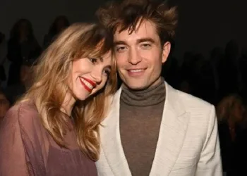 Robert Pattinson baba oldu
