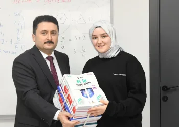 Altıeylül Belediyesi ihtiyaç sahiplerinin yanında
