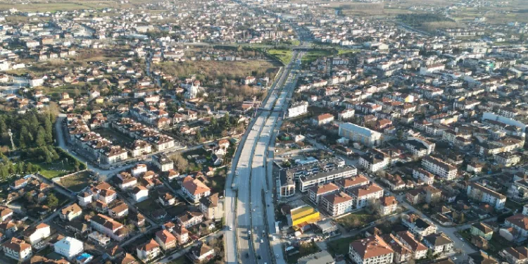 Şehrin kuzey ve güneyi arasına alternatif güzergah
