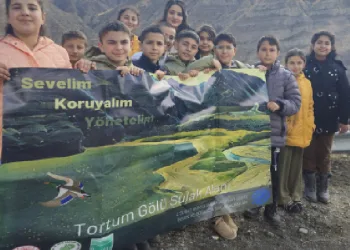 Çocuklar doğa ile buluştu