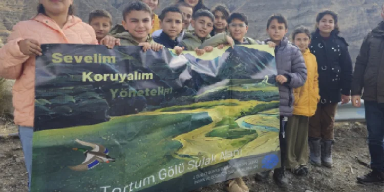 Çocuklar doğa ile buluştu