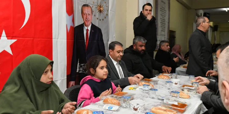 Vali Şıldak iftar programına katıldı