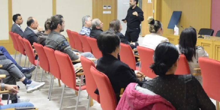 “Öğrenme Analitiği ve Yapay Zekâ” semineri