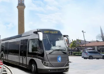 “Metrobüslerle şehrimizi buluşturacağız”