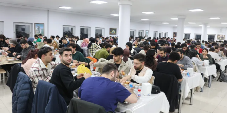 Elazığ’da üniversite öğrencilerine iftar