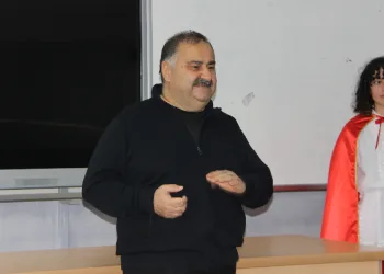 Nurullah Çelebi çocuklara tecrübelerini aktardı