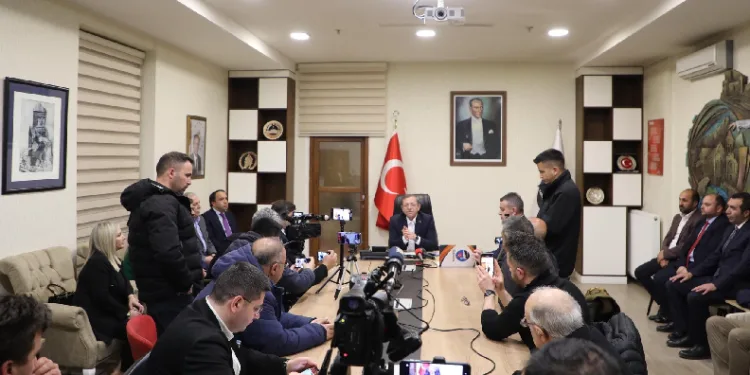 Kars Valisi Ziya Polat, basınla buluştu