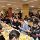 Vali Akbıyık, öğrenciler ile iftar yaptı