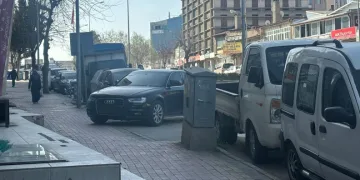 Duyarsız sürücüler yayaları çileden çıkarıyor