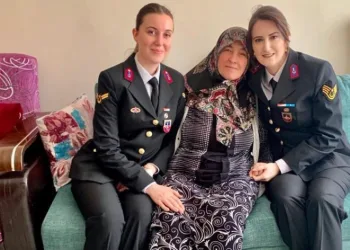 Jandarmadan şehit annesine ziyaret