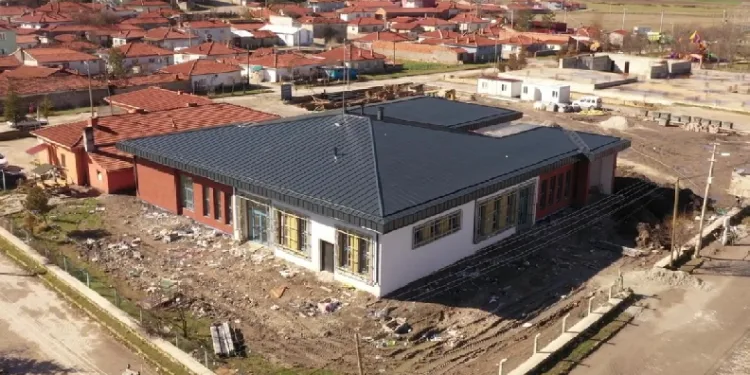 Kırka Entegre Sağlık Merkezi hizmete hazırlanıyor