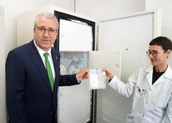 Uzayda yetişen ilk bitki  Ege Üniversitesine ulaştı