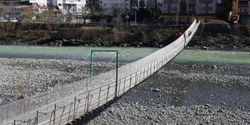 Karadeniz’in en uzun asma köprüleri