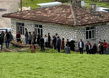 Diyarbakır’da muhtarlık kavgası: 1 ölü, 11 yaralı