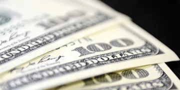 Dolar 32,20 seviyesinde