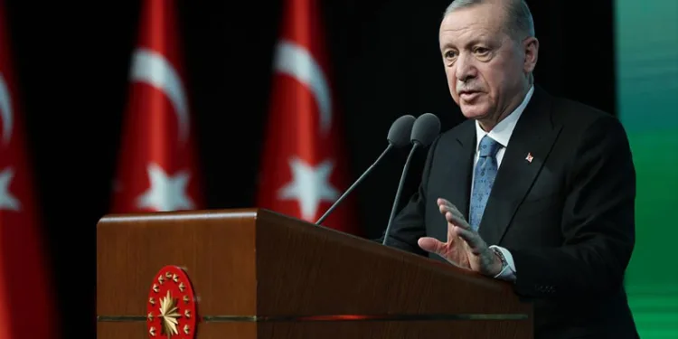 Erdoğan: “İstanbul’da kirlenmiş bir yönetim var”
