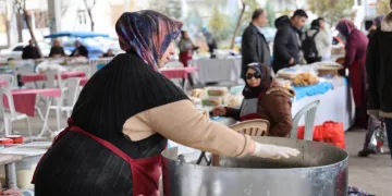 Yaptığı gözlemelerle ev sahibi oldu