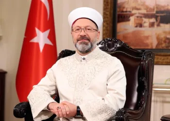 ‘Alo 190 Dini Soruları Cevaplandırma Hattı’