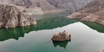 Tarihi kale ortaya çıktı