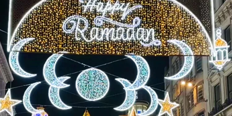 Frankfurt’ta Ramazan ayı süslemesi
