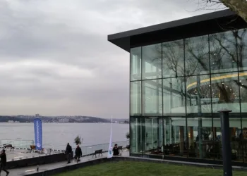 Dünya’nın ilk yalı kütüphanesi