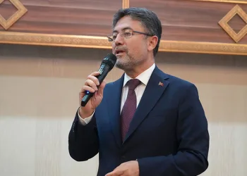 “Bir ülkenin kalkınması sadece genel halden ibaretten değildir”
