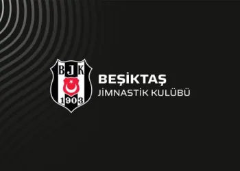 Beşiktaş’ta büyük operasyon! 8 isim yolcu