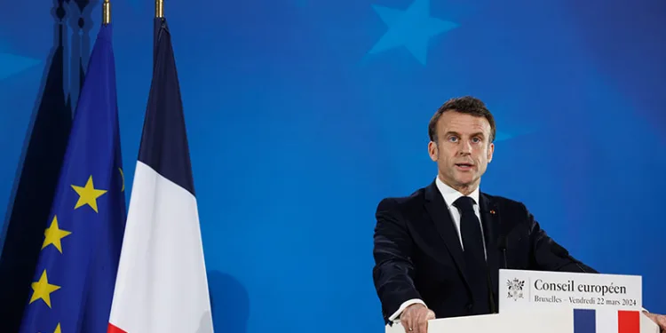 Macron’dan Netanyahu’ya “savaş suçu” uyarısı