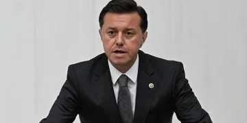 Nebi Hatipoğlu’ndan Büyükerşen’e cevap