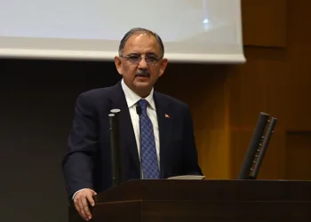 Özhaseki’den İzmir’e ‘Dünya Bankası’ müjdesi