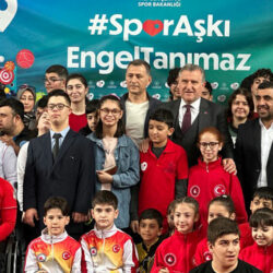 "Türkiye, Cumhurbaşkanımızın önderliğinde spor devrimi yaşamaktadır"